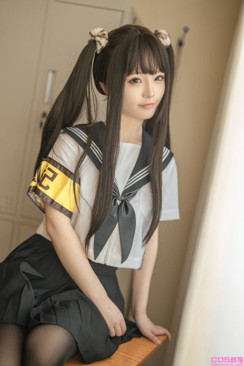人气Coser@桃良阿宅 教室jk [33P/313MB](图3)
