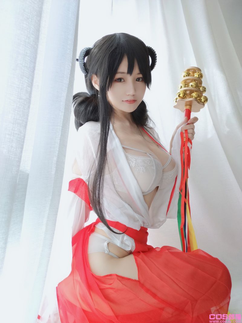 人气Coser@小仓千代 有点不对劲的巫女 [34P/74MB](图3)
