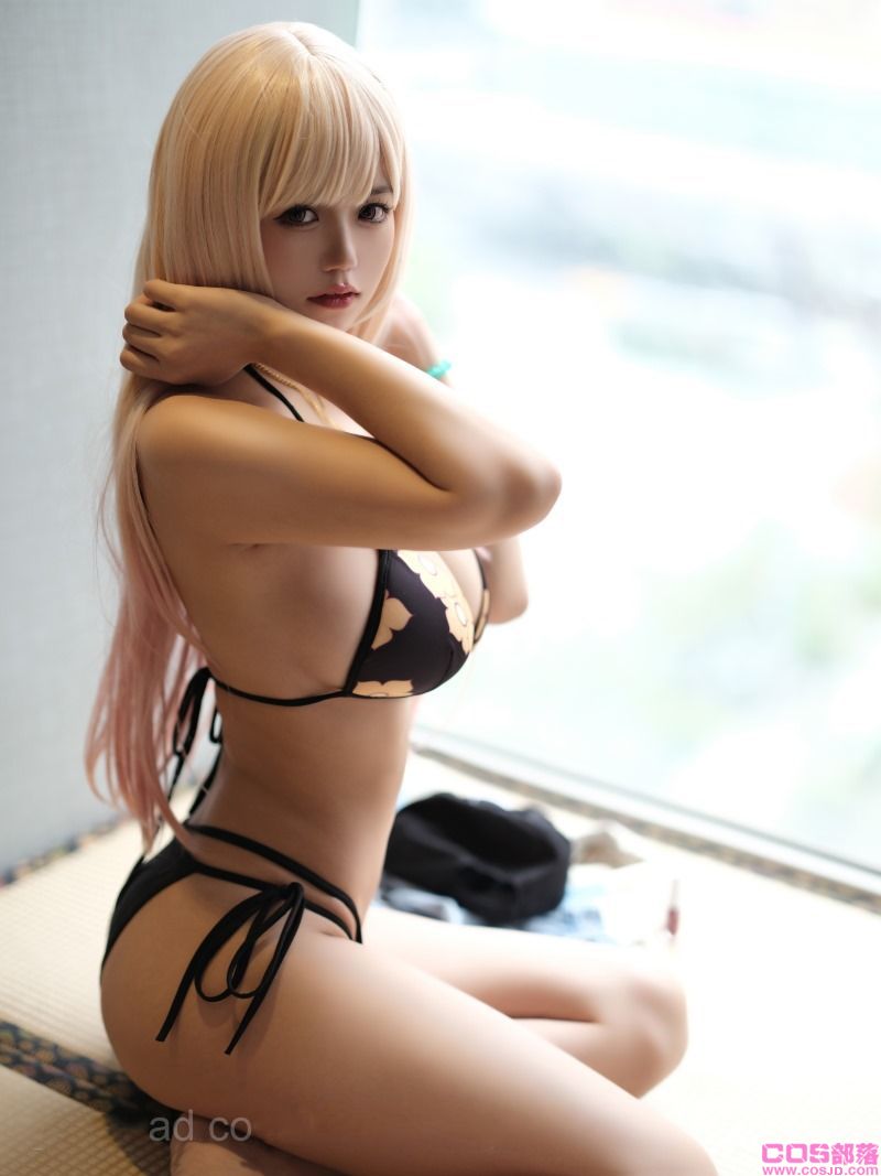 人气Coser@小仓千代 喜多川海夢泳装 [22P/119MB](图4)