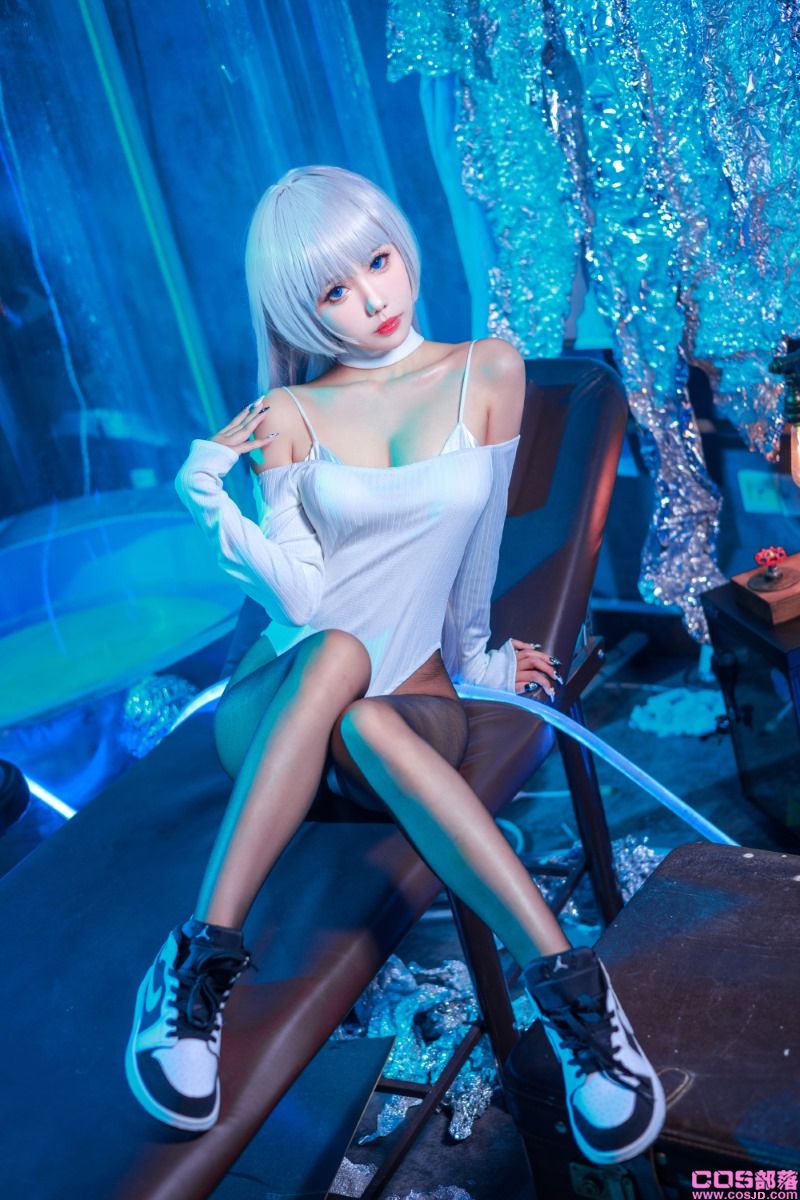 动漫博主@-仙女月- ivy [48P/1V/746MB](图2)