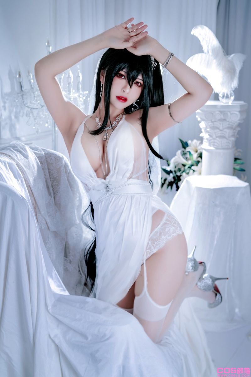 微博人气Coser@半半子 大凤花嫁 [60P/118MB](图4)