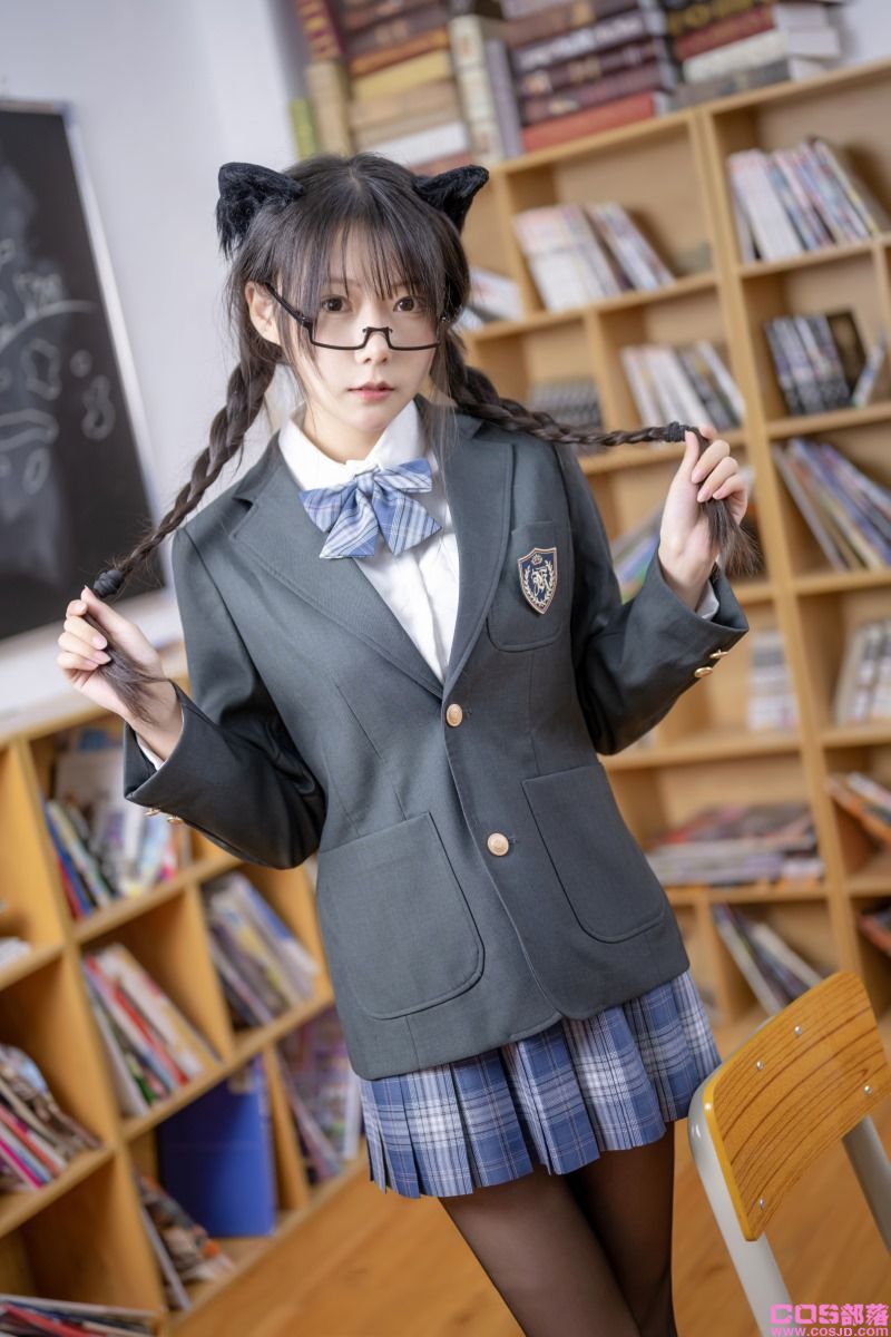 动漫博主@香草喵露露 小鹿乱撞 jk制服 [35P/893MB](图3)