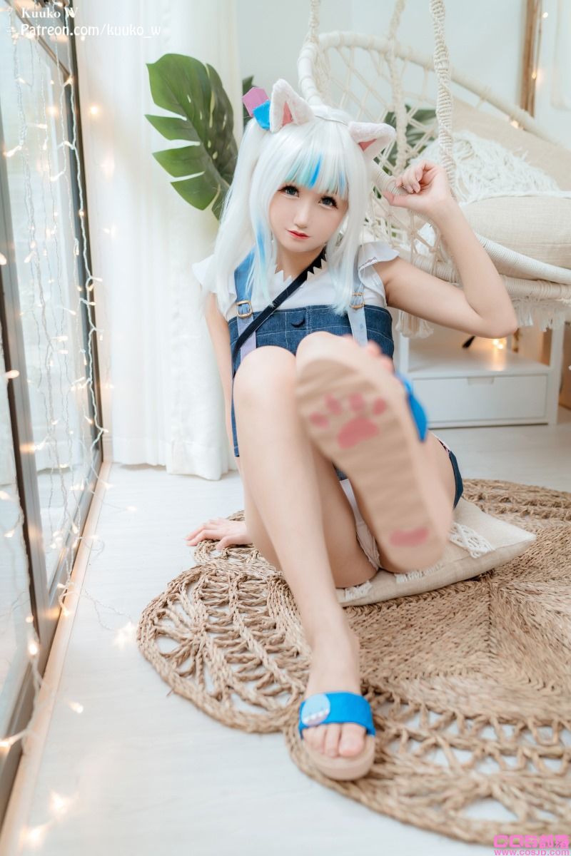越南妹@kuuko w Gawr Gura [18P/26MB](图2)