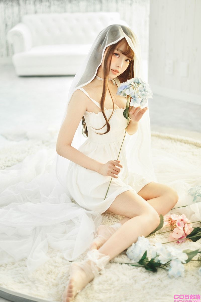 台湾Coser@ElyEE子 White Dress [22P/27MB](图2)