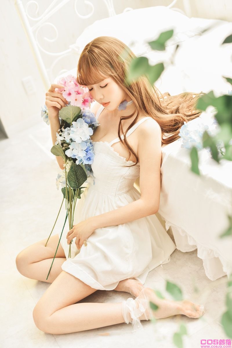 台湾Coser@ElyEE子 White Dress [22P/27MB](图3)