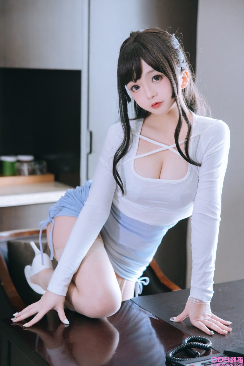 人气动漫博主@日奈娇 私人秘书 [110P/1.43G](图2)