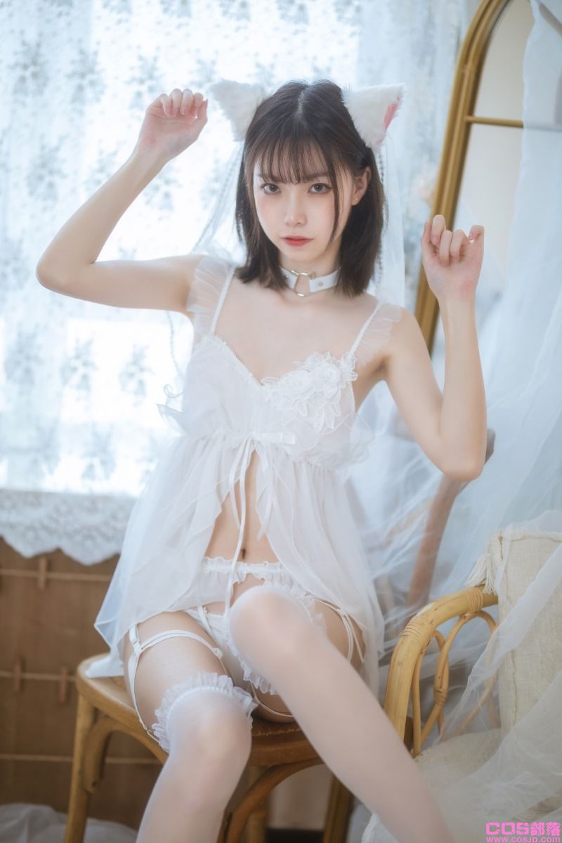 动漫博主@许岚LAN 少女白色裙 [41P/627MB](图4)