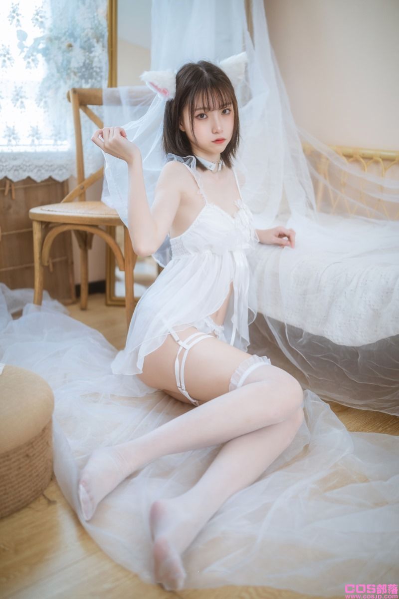 动漫博主@许岚LAN 少女白色裙 [41P/627MB](图3)