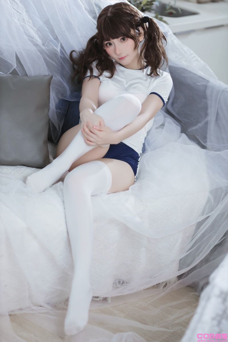 动漫博主@是三不是世w 束缚 [37P/527MB](图2)