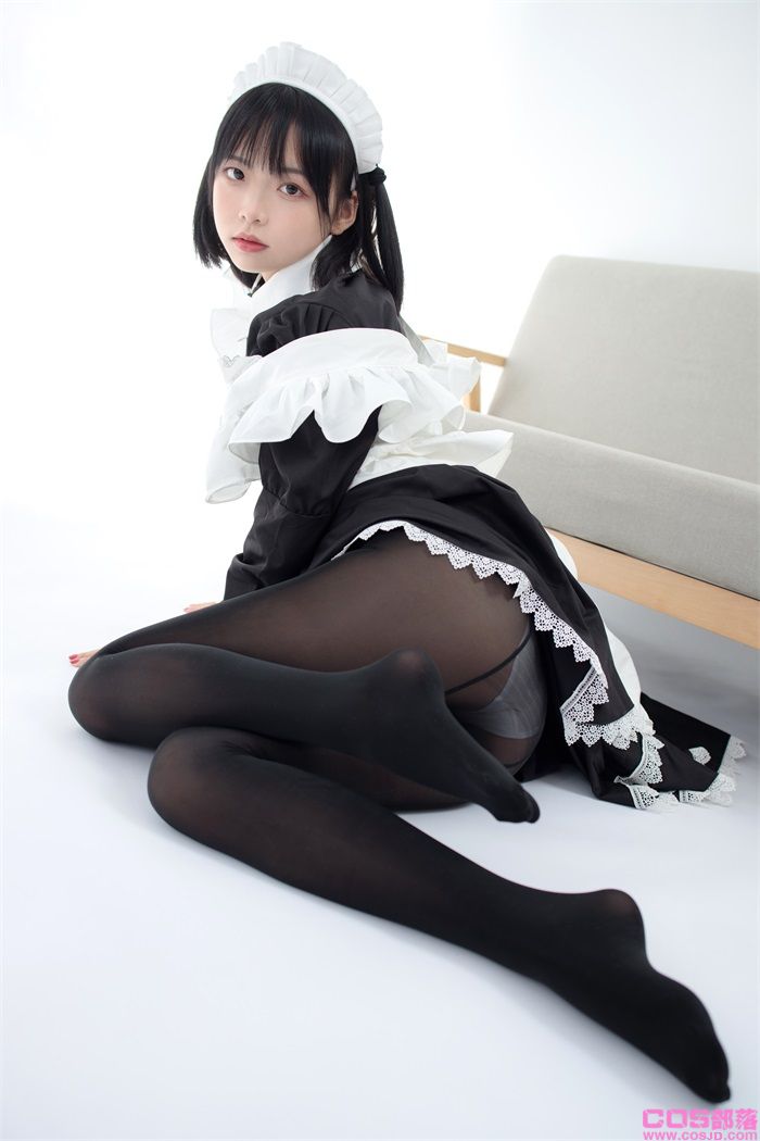 森萝财团写真 JKFUN-029 卉女仆 踩物 80D嘿丝 [67P/1V/3.16G](图4)
