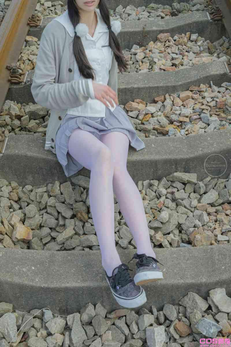 森萝财团 有料038 出境：吸吸 [60P/764MB](图4)