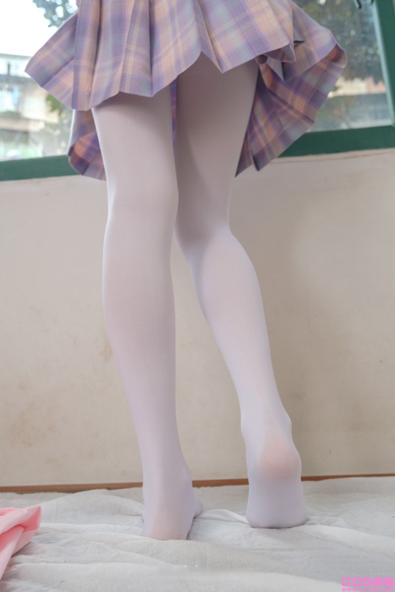 森萝财团写真 - 内部会员版 雏菊001 小七 [156P/1V/4.78GB](图3)