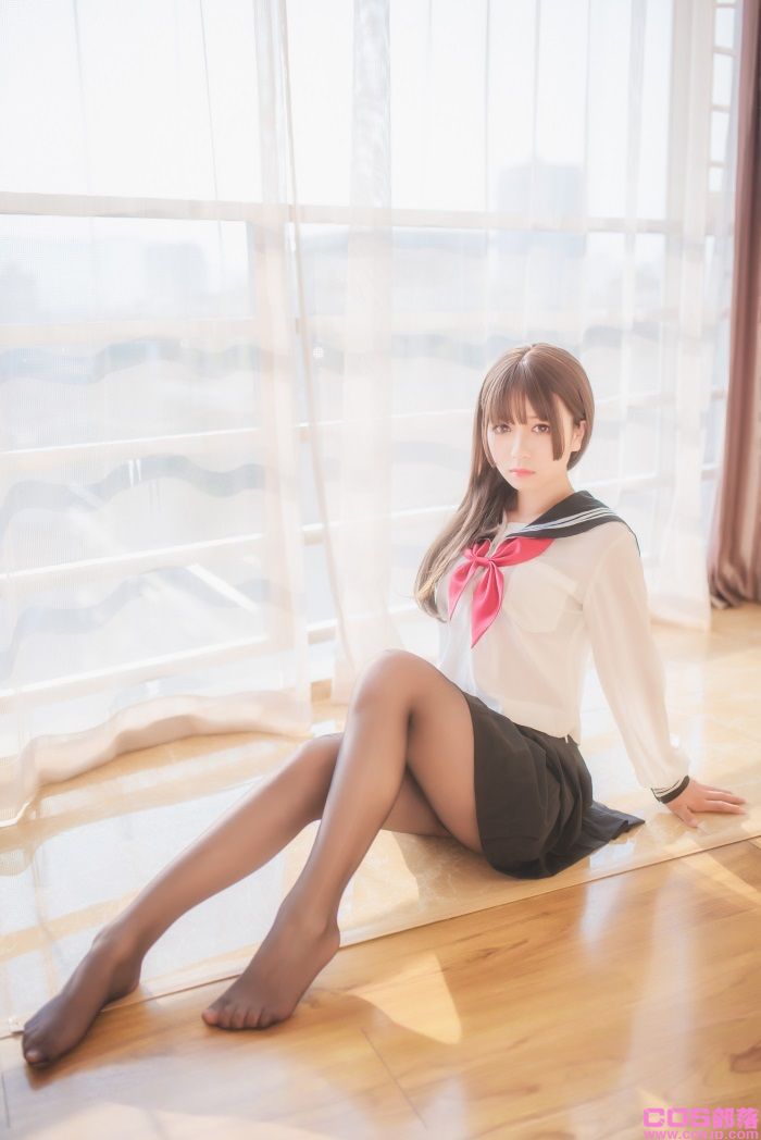 白金Saki写真 - 半透明水手服 [37P/118MB](图2)