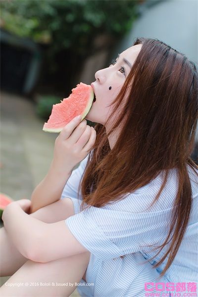 [Kimoe激萌文化]2016.09.01 KIM004 夏日の西瓜-沈欣雨[40P/537MB](图2)