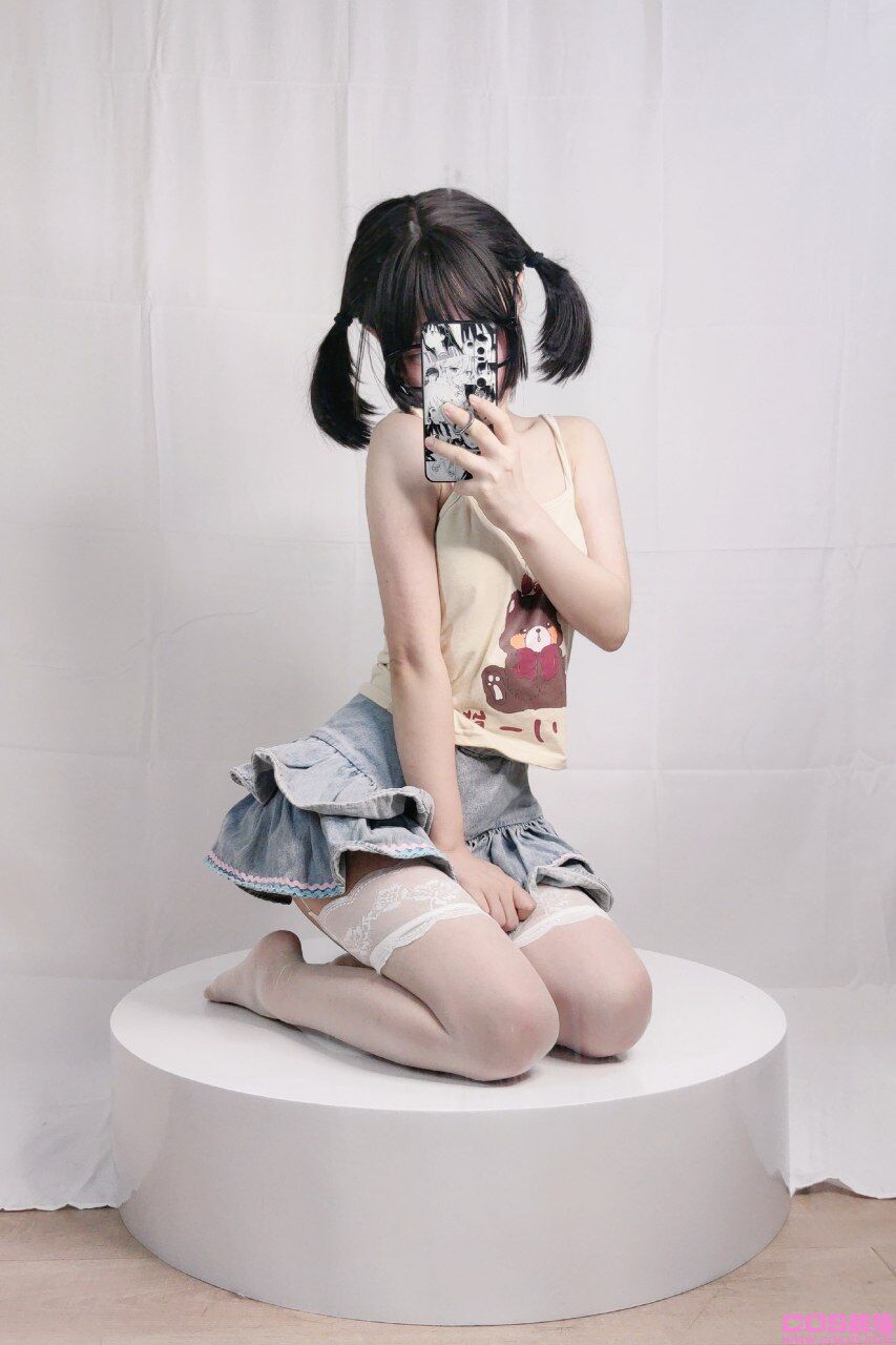 coser绫蛋糕裙吊带袜汐(图6)