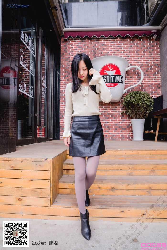 袜涩写真 VOL.025 莎莎灰丝出镜 [62P/1V/1.55G](图4)
