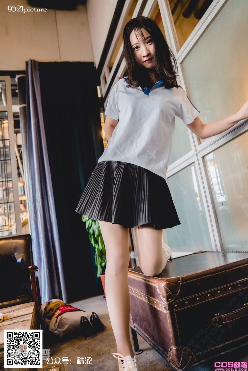 袜涩写真 VOL.030-Amanda学生制服 [53P/1.52G](图3)