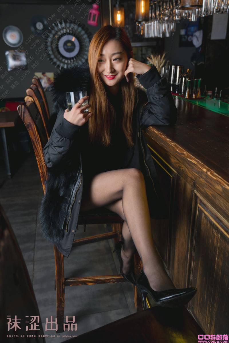 袜涩写真 VOL.054 刘哈哈嘿丝小旗袍 [51P/868MB](图2)