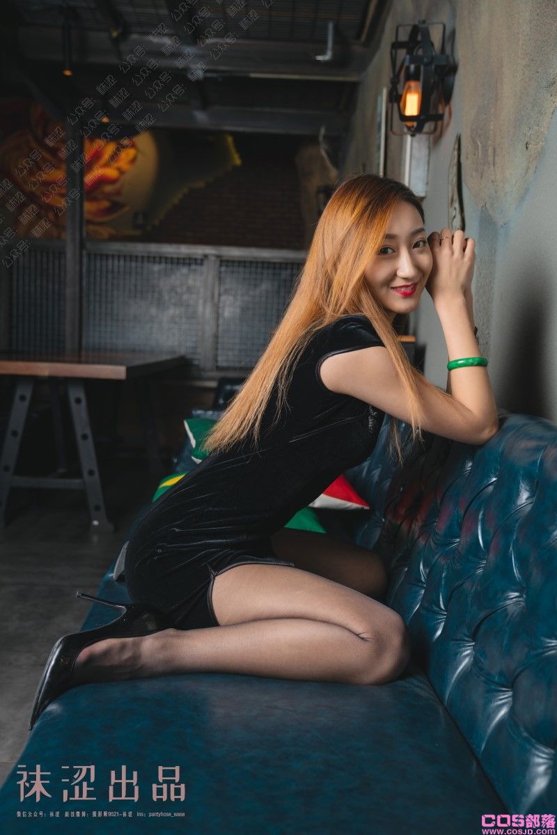 袜涩写真 VOL.054 刘哈哈嘿丝小旗袍 [51P/868MB](图3)