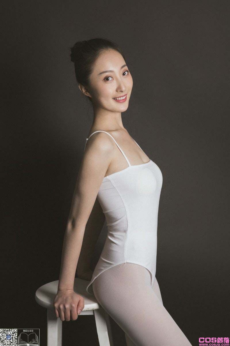 舞蹈生日记 2020.09.09 佳敏 [43P/178MB](图2)