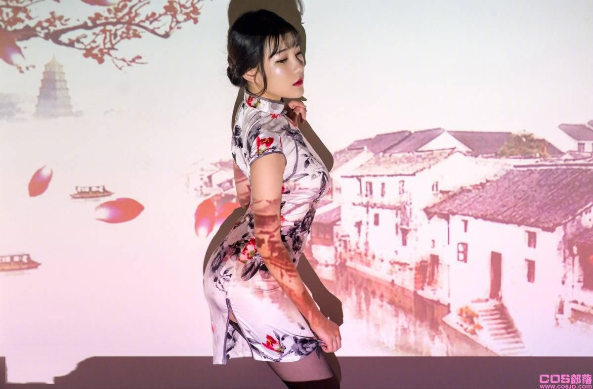 [MissLeg蜜丝] 官方原版 钻石会员F系列 F002 [51P/223MB](图2)