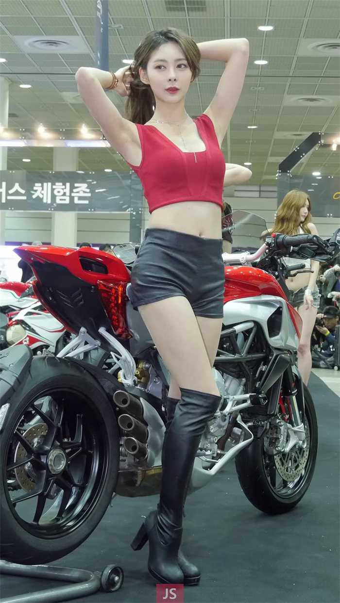 [车模视频][4K] 韩国车展美女车模视频180413 [1V/84.8MB](图5)