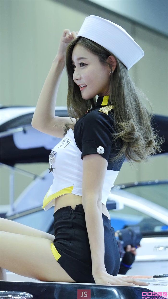 [车模视频][4K] 韩国车展姓感车模饭拍170525 [1V/134MB](图3)