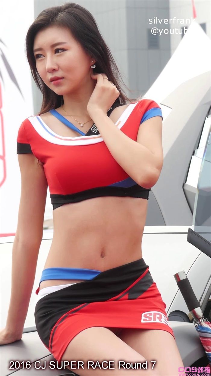 [车模视频][4K] 韩国车展姓感车模饭拍201607 [1V/81.6MB](图4)