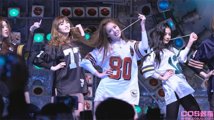 [饭拍视频] 151213 Rania 라니아(Rania) – Demonstrate [3V/826MB](图2)
