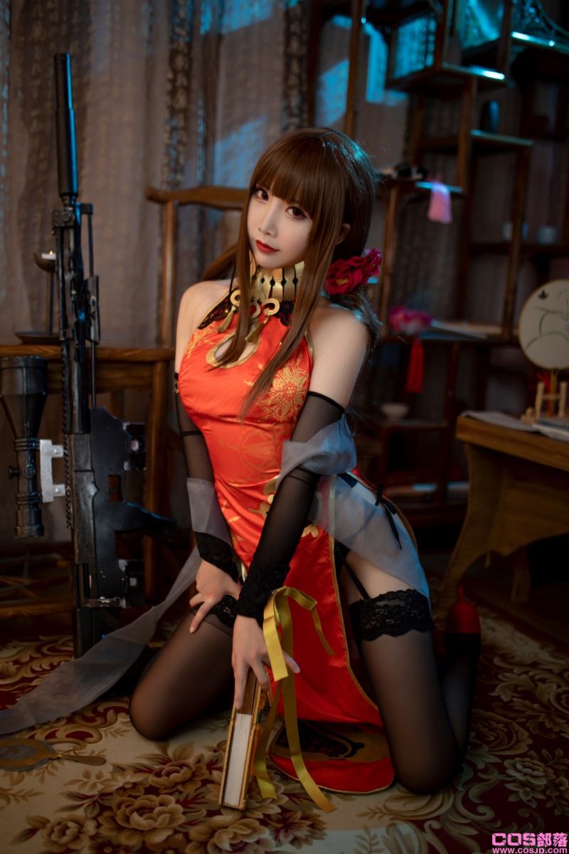 人气动漫Coser@面饼仙儿 DSR50 红牡丹 [34P/222MB](图2)