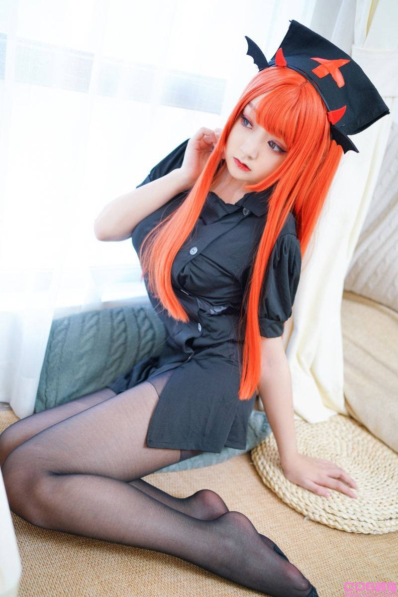 微博人气Coser@-桃夭葵- 橘色黑护士 [56P/1.08G](图3)