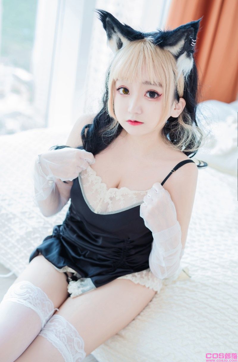 微博人气Coser@-桃夭葵- 森林猫猫 [41P/400MB](图2)