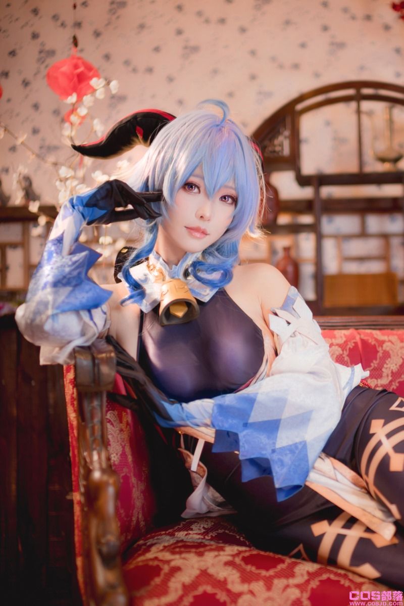 台湾Coser@ElyEE子 Ganyu [15P/41MB](图3)