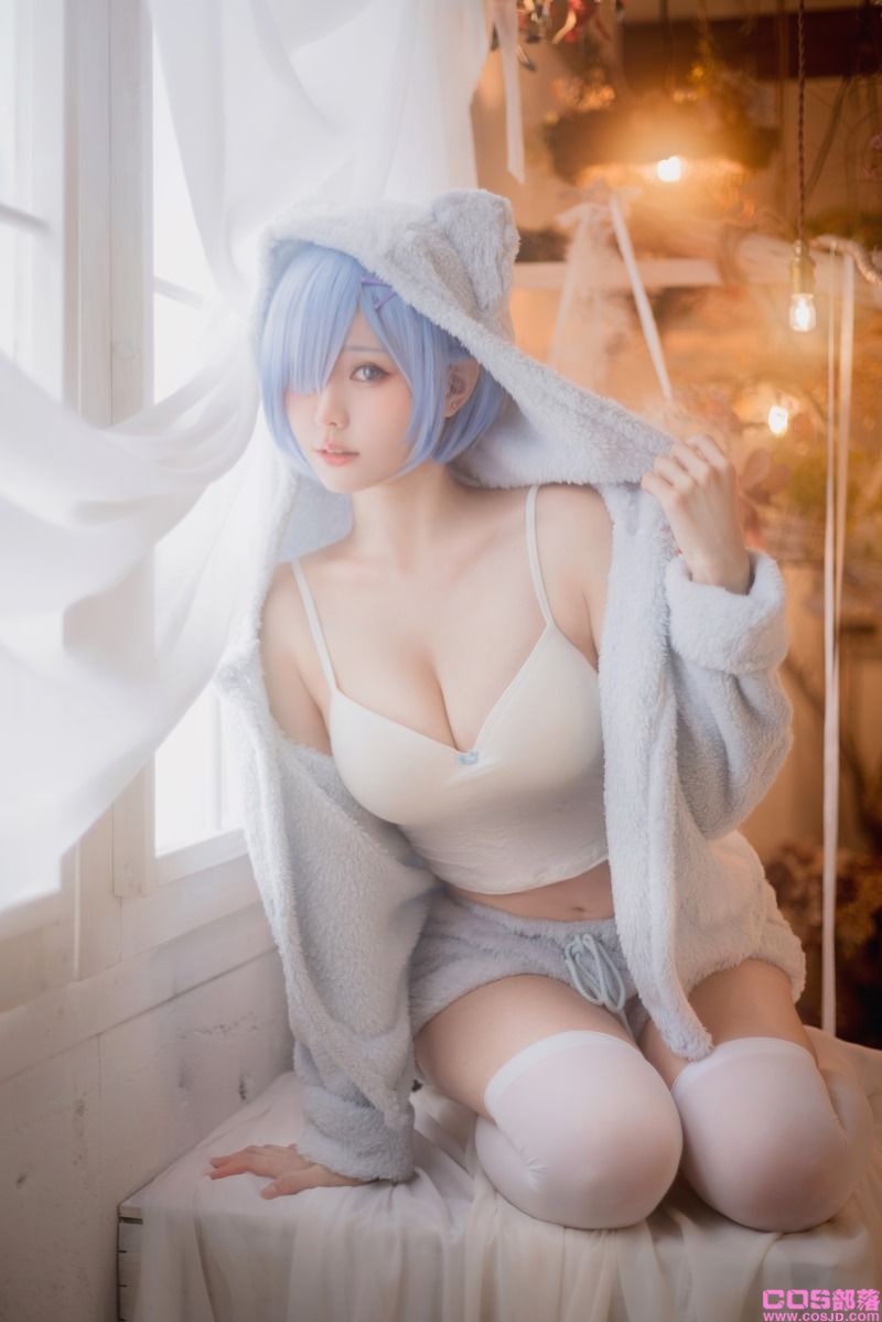 台湾Coser@ElyEE子 2022.June-T4 [121P/3V/304MB](图2)