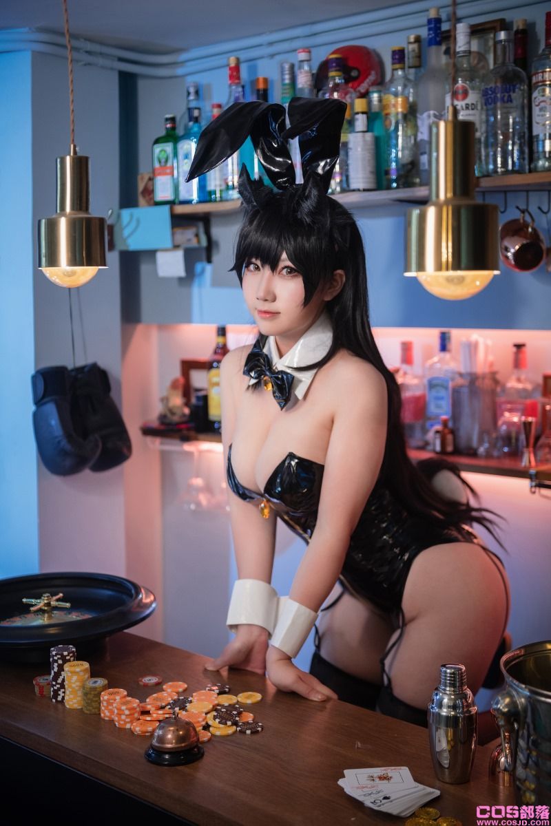 动漫博主@是本末末 爱宕兔女郎 [32P/234MB](图3)