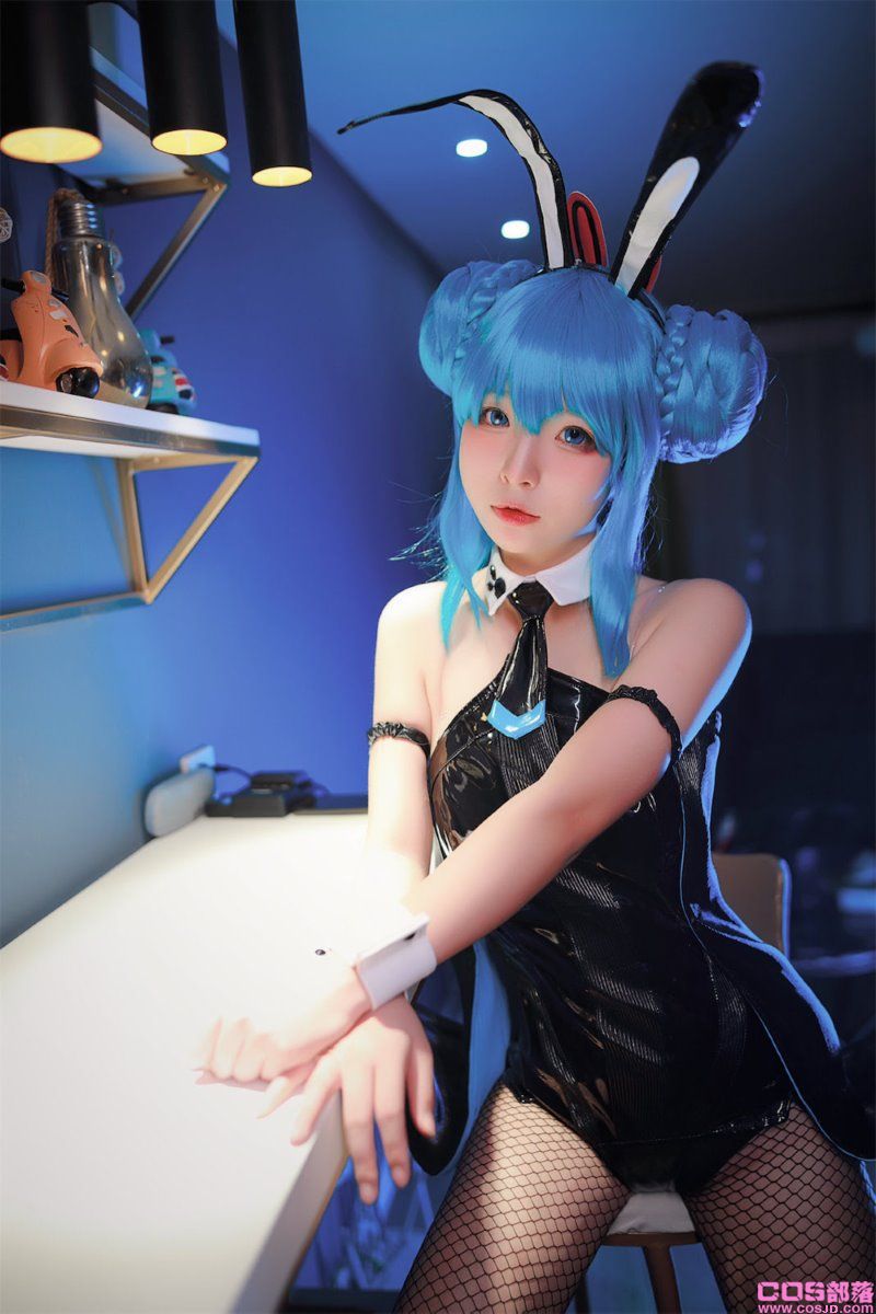 动漫博主@yuuhui玉汇 初音黑兔 [47P/253MB](图2)