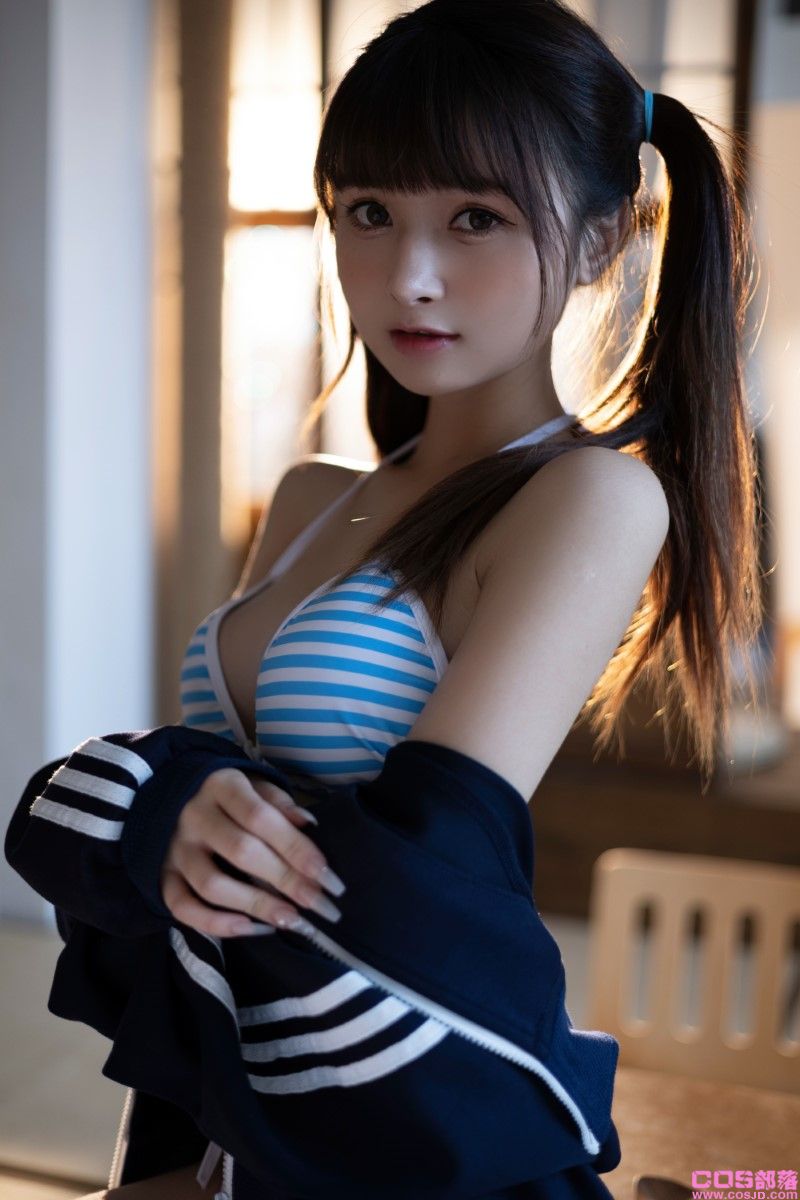 摄影博主@河豚抚子 夏日比基尼 [28P/43MB](图2)