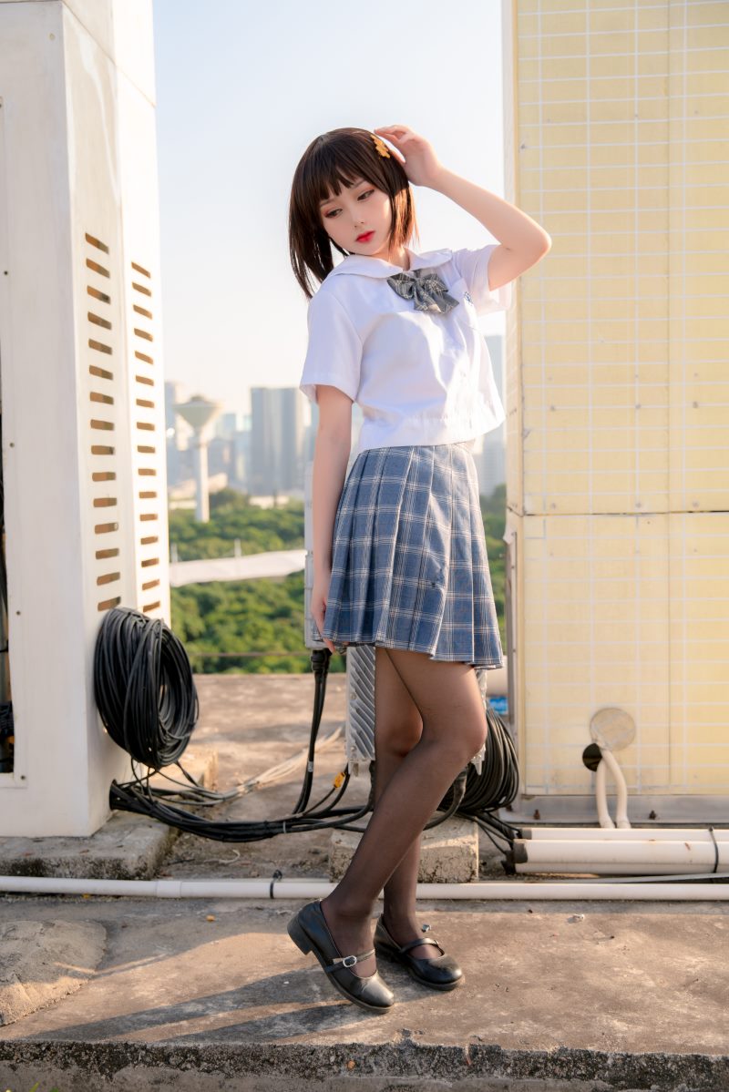 知名动漫博主@您的蛋蛋 天台JK [41P/662MB](图3)