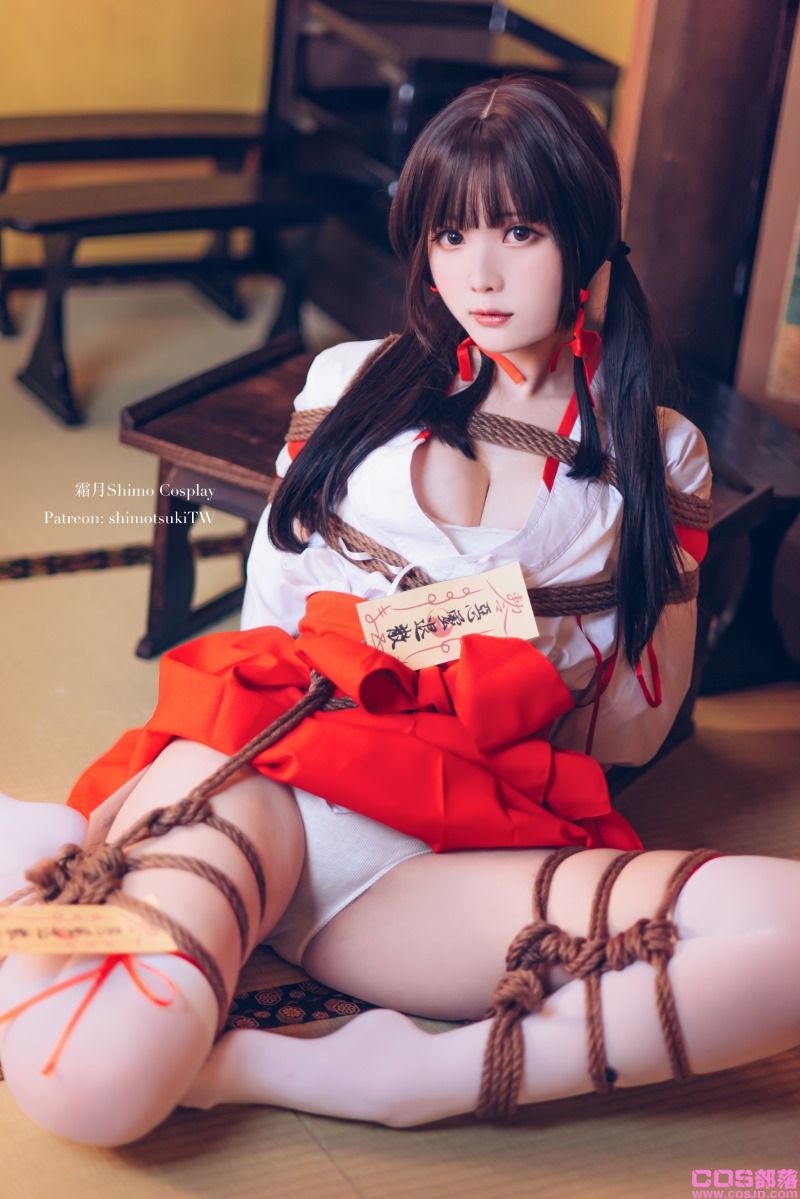 人气Coser@霜月shimo 巫女捆绑 [24P/564MB](图3)