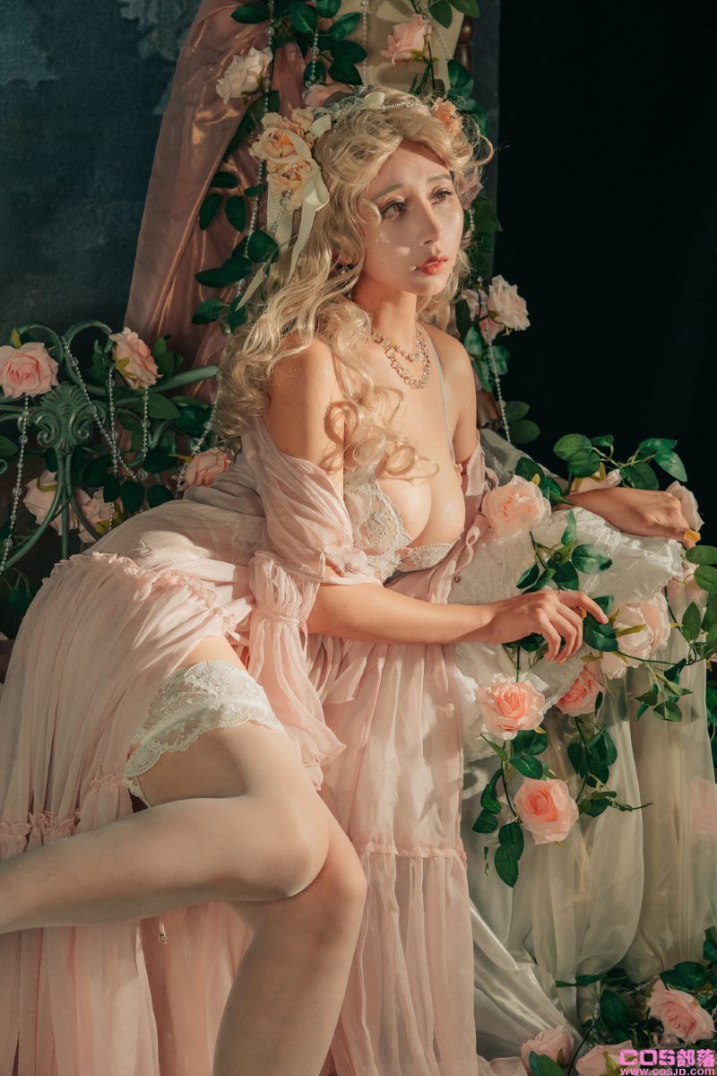 动漫Coser@云溪溪 油画少女 [40P/1V/1.66GB](图1)