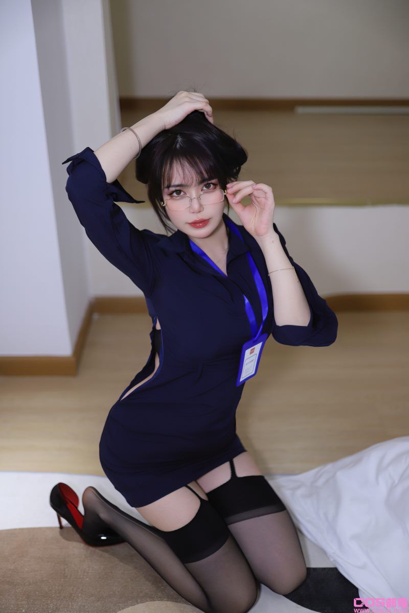 动漫博主@Tina很妖孽呀 职业装秘书 [45P/226MB](图2)