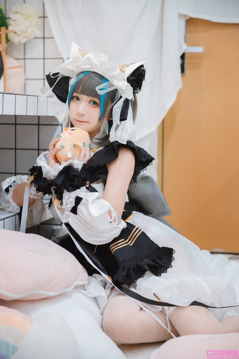 知名动漫博主Coser@樱落酱w 柴郡 [28P/188MB](图3)