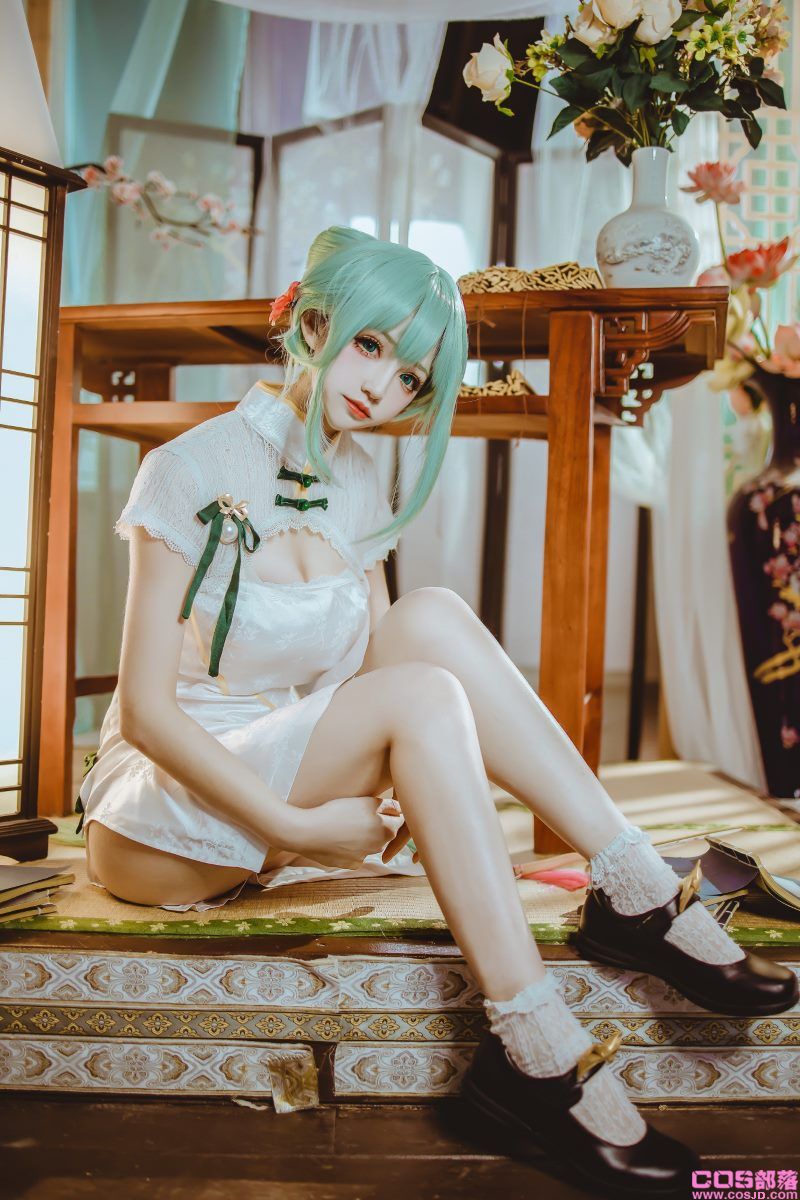 动漫博主@coser衣衣 初音韶华 [36P/104MB](图3)