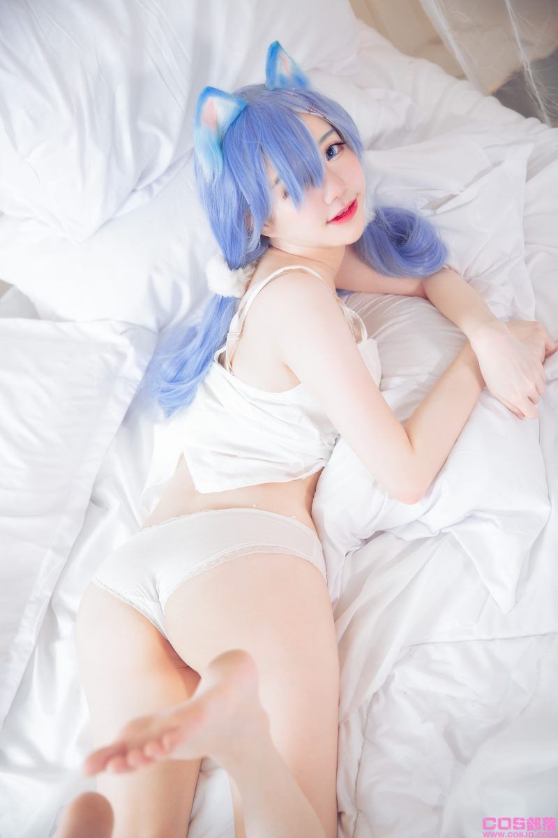马来西亚妹纸@Sally Dorasnow Rem White Kitty [49P281MB](图4)