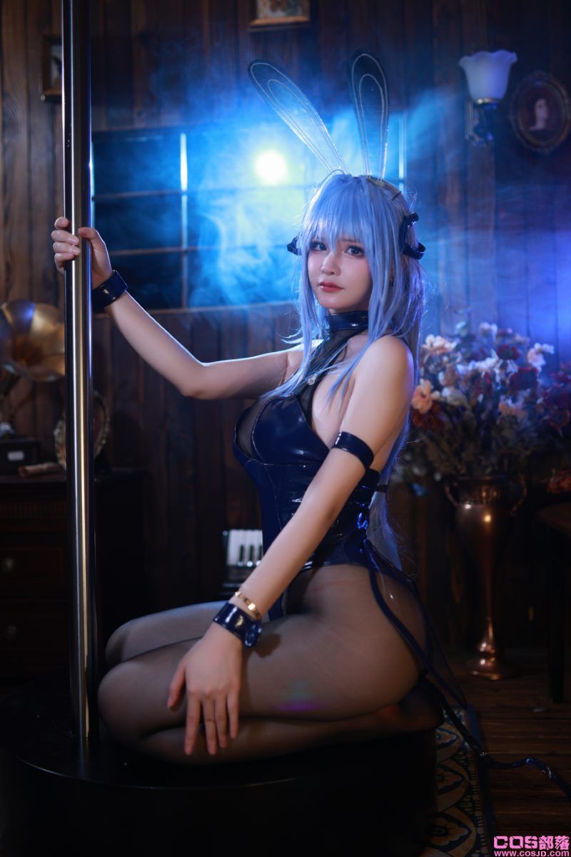 动漫Coser@前羽_rr 花园兔女郎 [36P/220MB](图2)
