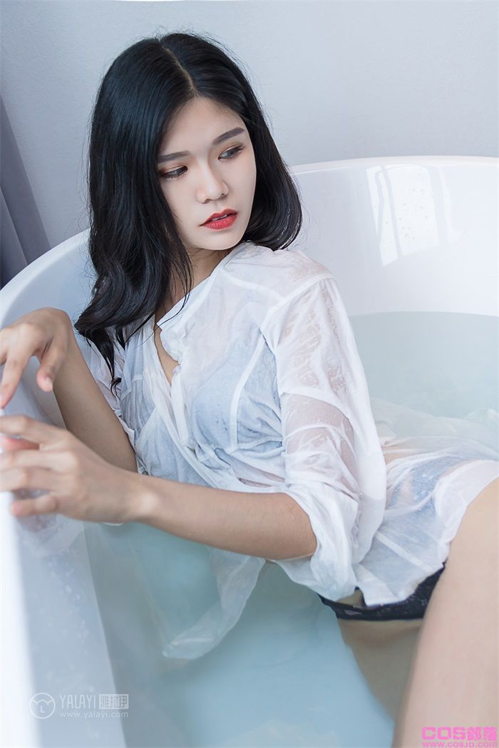 [YALAYI雅拉伊] 2018.11.30 No.134 嬉水浴室 小灰 [43P/355MB](图2)