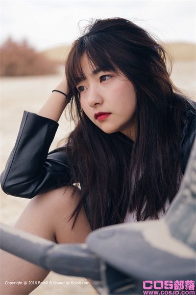 [Kimoe激萌文化]2016-12-13 KIM010 周闻 球球沙漠机车女[51P/737MB](图3)