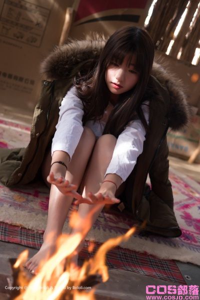 [Kimoe激萌文化]2016-12-29 KIM012周闻球球篝火取暖沙漠之旅[42P/534MB](图4)