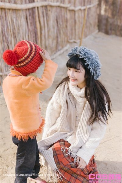 [Kimoe激萌文化]2016-12-29 KIM013 秋画之应沙漠旅拍[40P/461MB](图3)