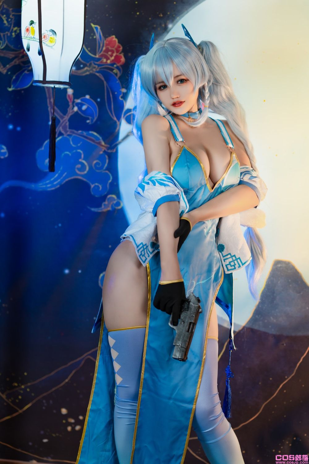 人气Coser@小仓千代 pa15旗袍 [20P/52MB](图2)